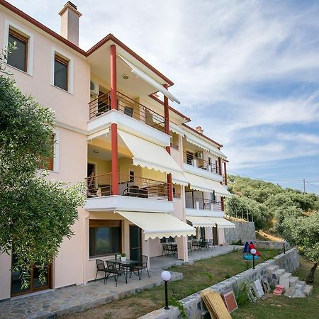 Aphrodite Villas Koinira Buitenkant foto