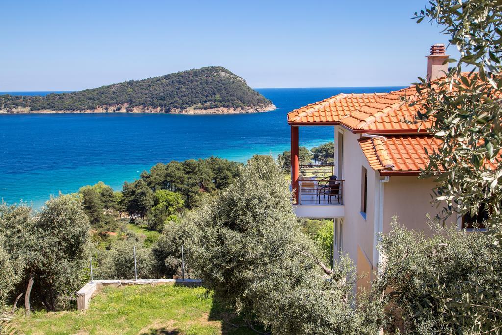 Aphrodite Villas Koinira Buitenkant foto