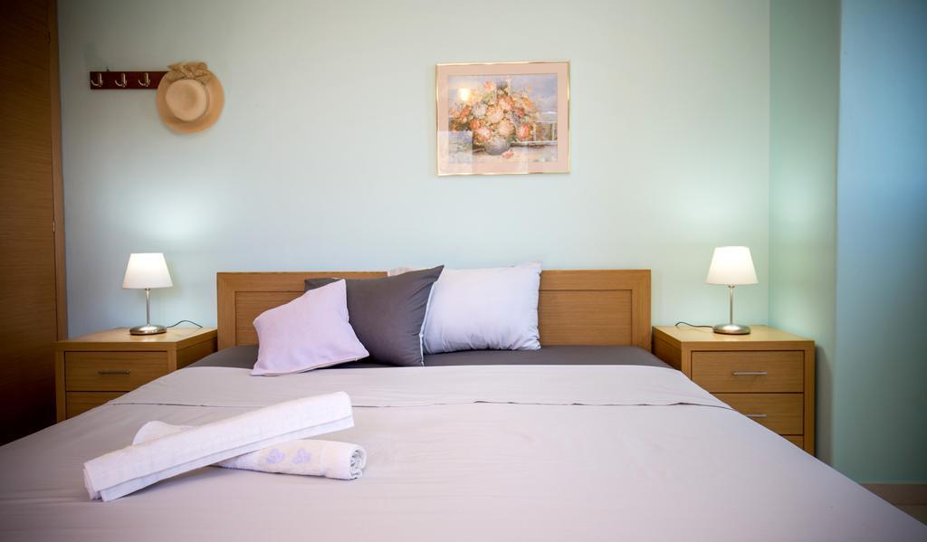 Aphrodite Villas Koinira Buitenkant foto
