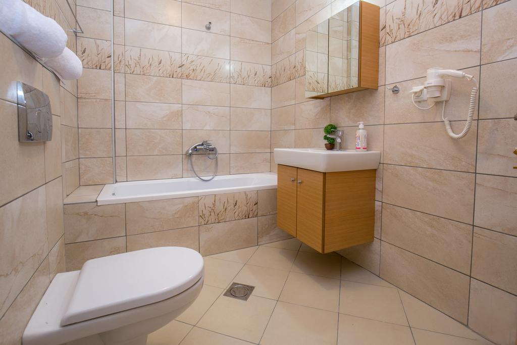 Aphrodite Villas Koinira Buitenkant foto